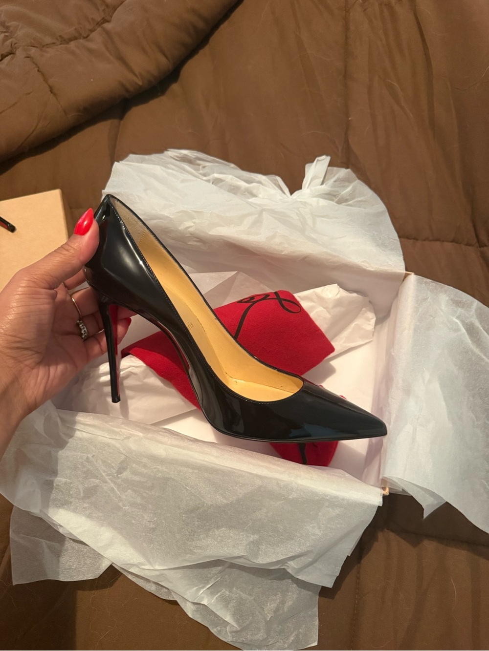 Christian Louboutin Black Patent Stiletto Pumps with Red Sole - Picture 6 of 9